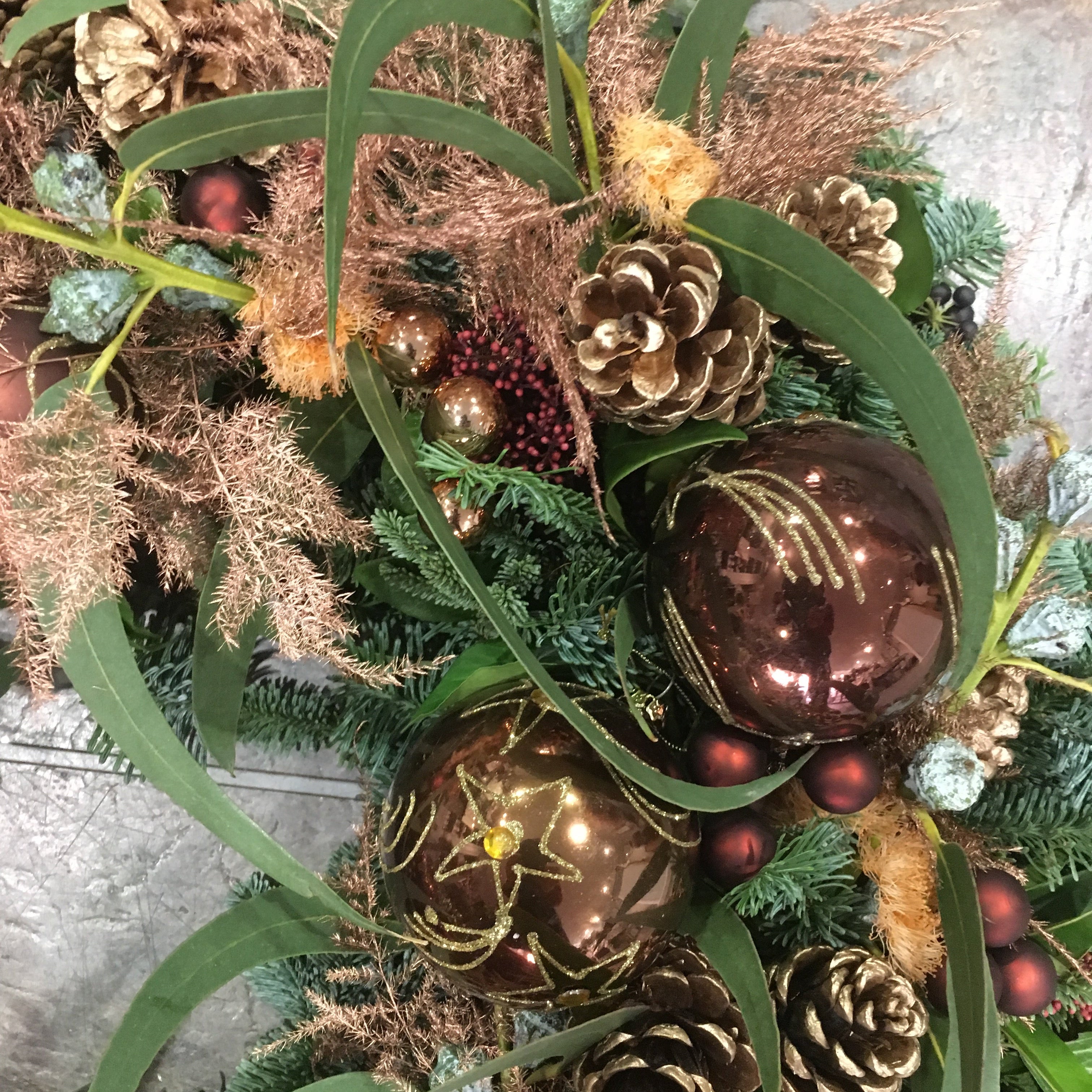 Decadent and Glamorous Door Wreath ,Friday 5th December 1.30pm-4.pm £150