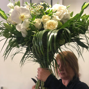 Create a Handtied bouquet with Angela.Thursday 12th June  10.am-12.noon
