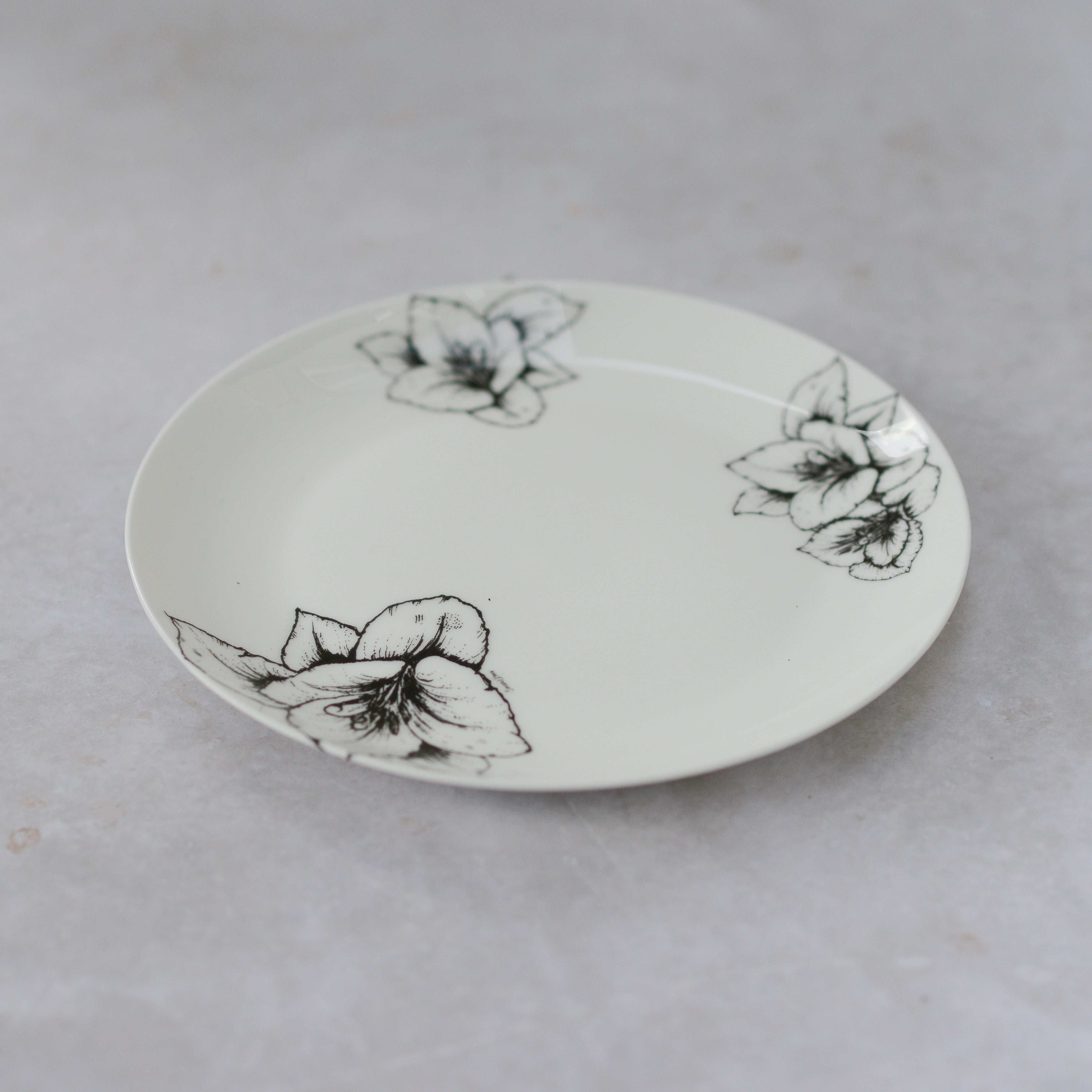 Floral crockery small plate