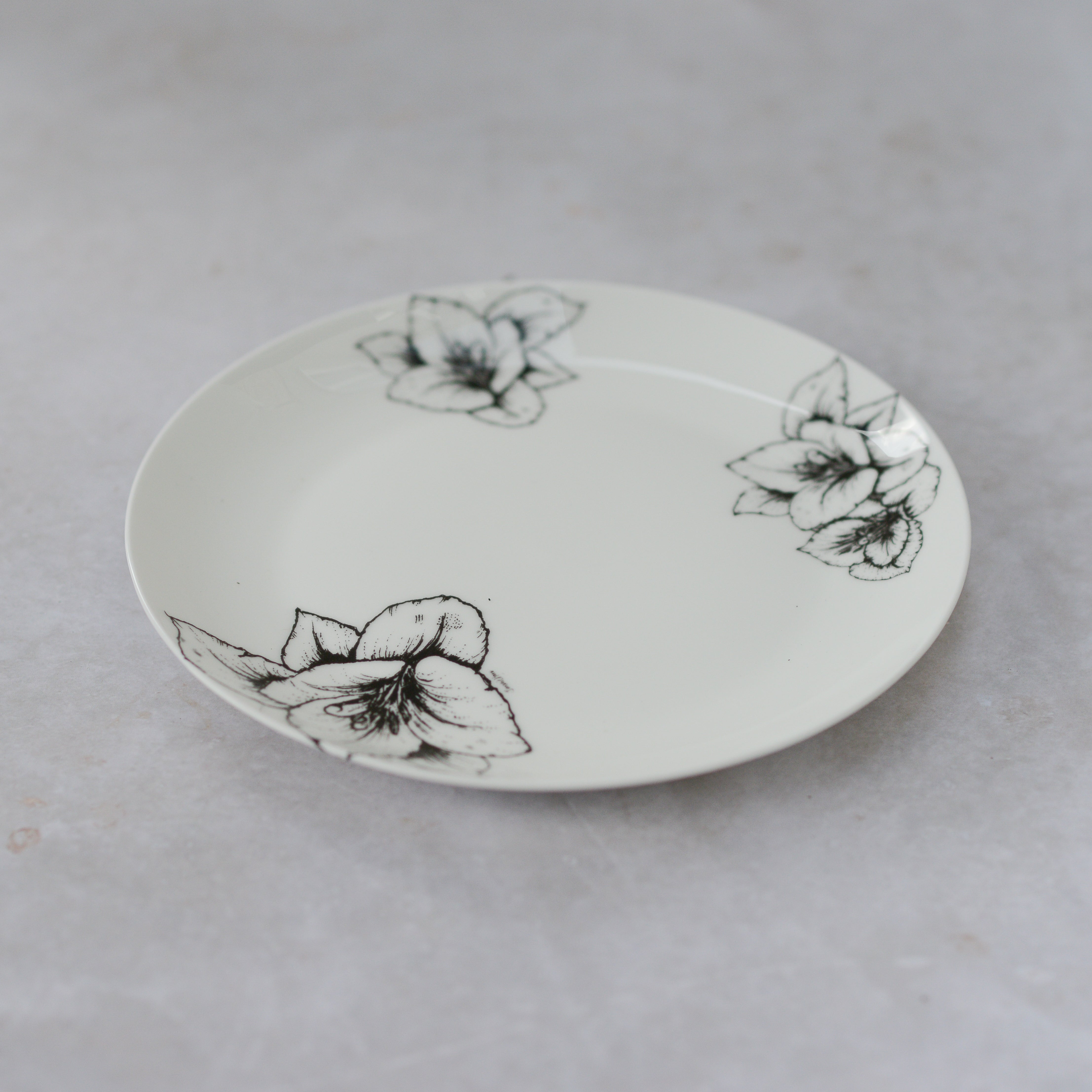 Floral crockery clearance